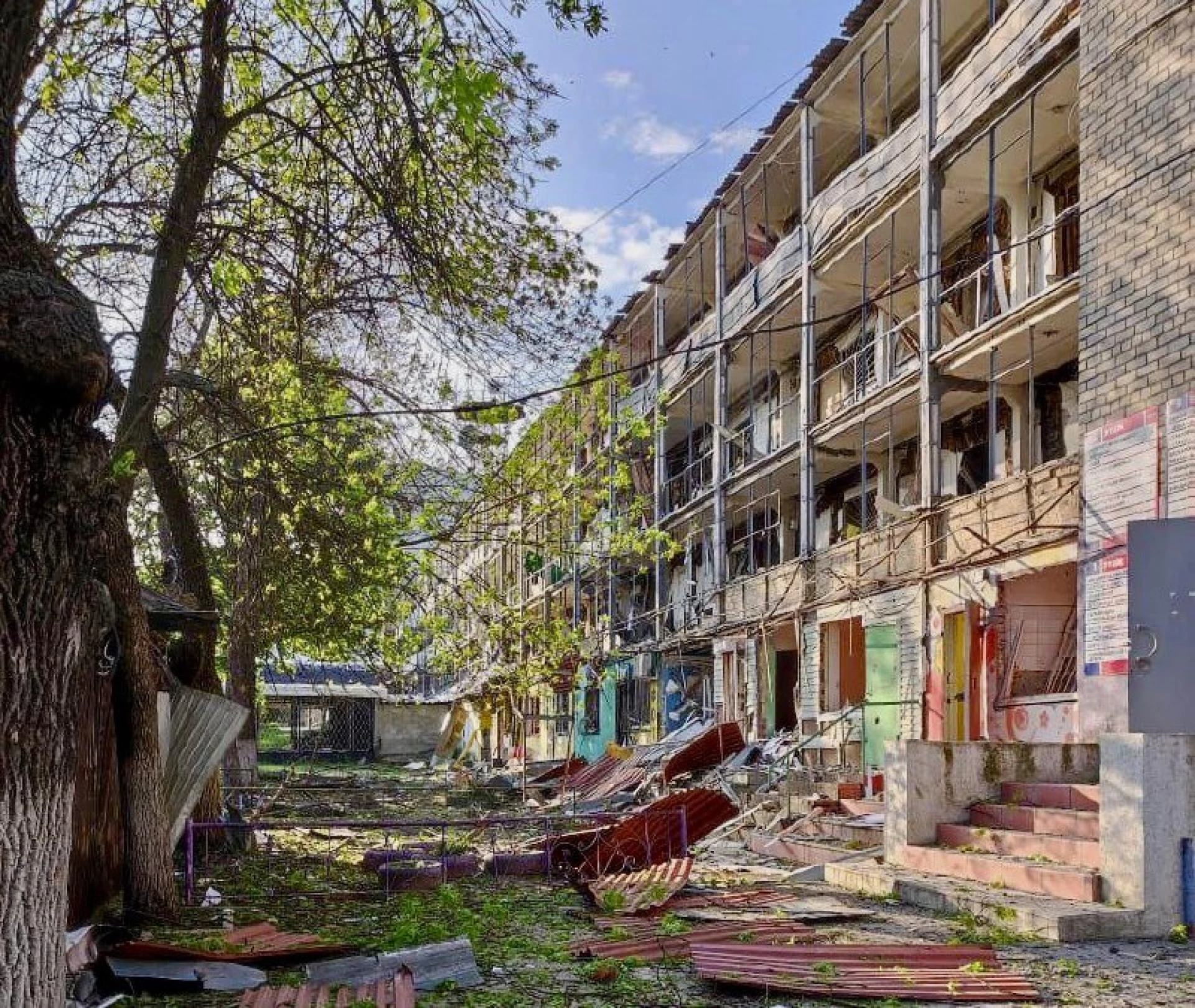 Росіяни вдарили ракетами по Краматорську, поранено 25 людей