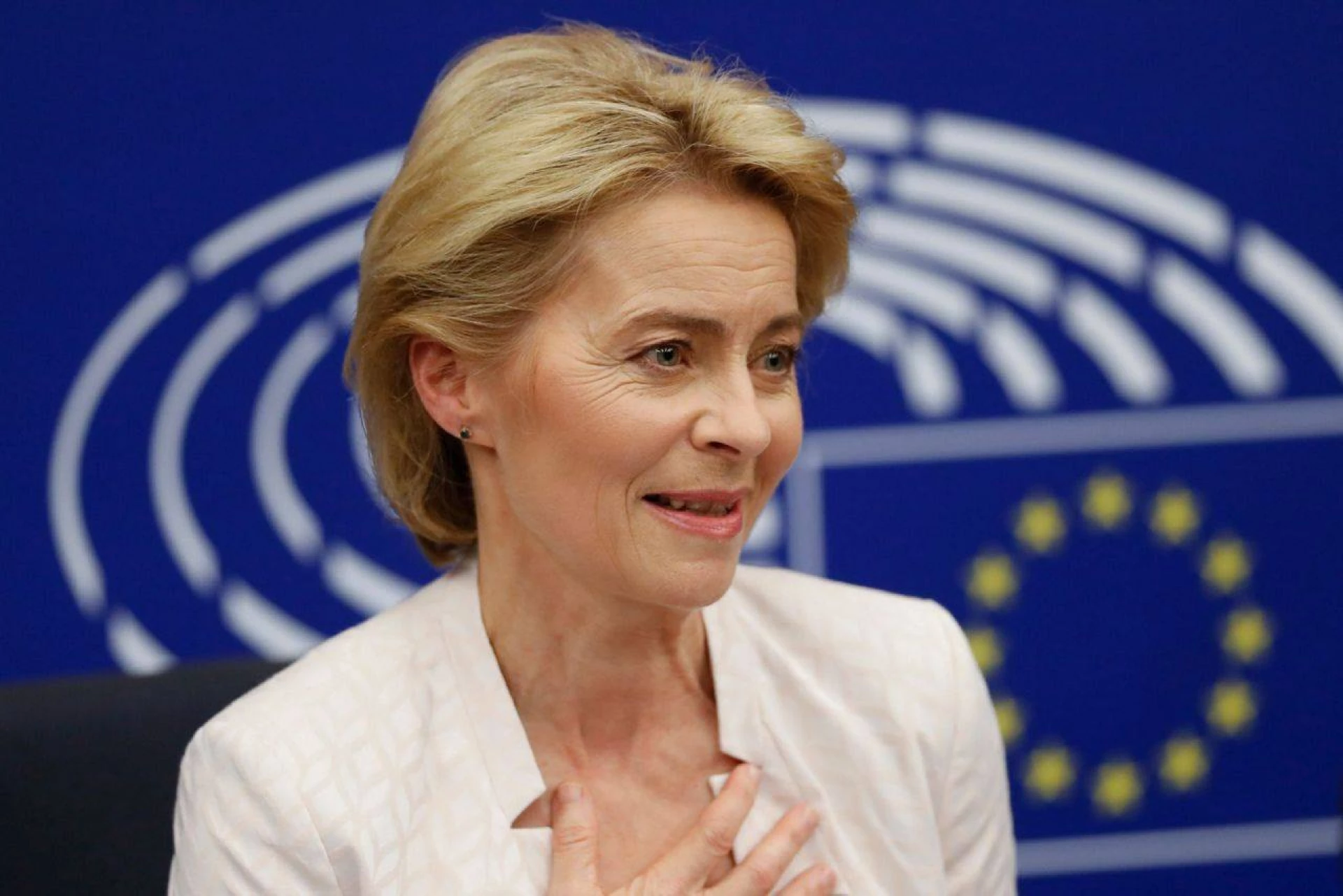 ЄС надасть 200 млн євро на підтримку українців-переселенців всередині країни