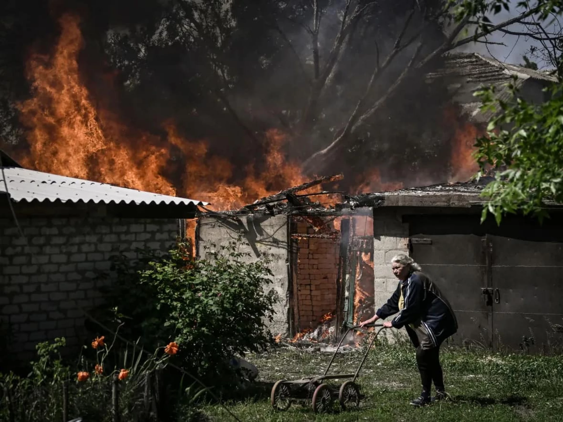 Рашисти контролюють частину Сєвєродонецька, ЗСУ намагаються вибити їх з міста