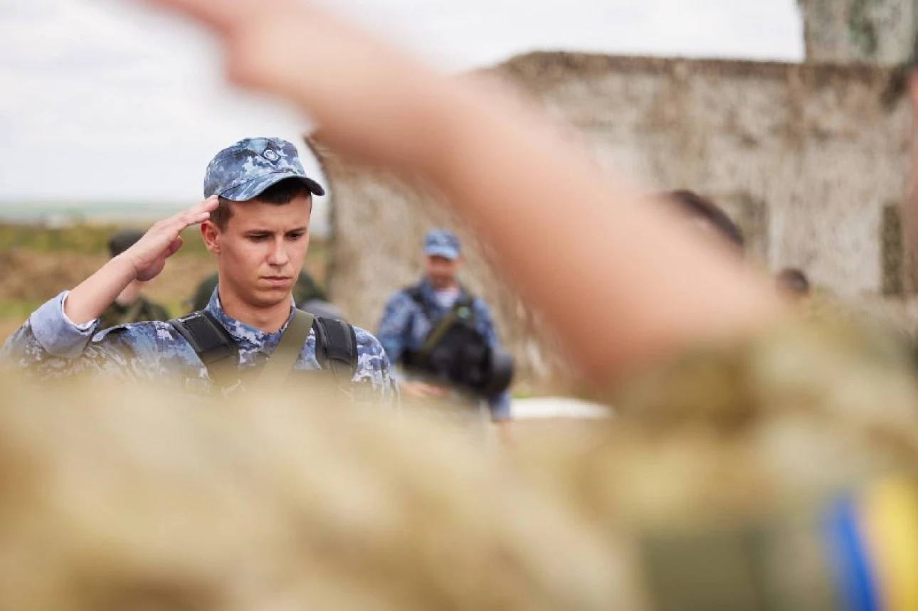 Президент відвідав опорні пункти Нацгвардії на Одещині. Фото