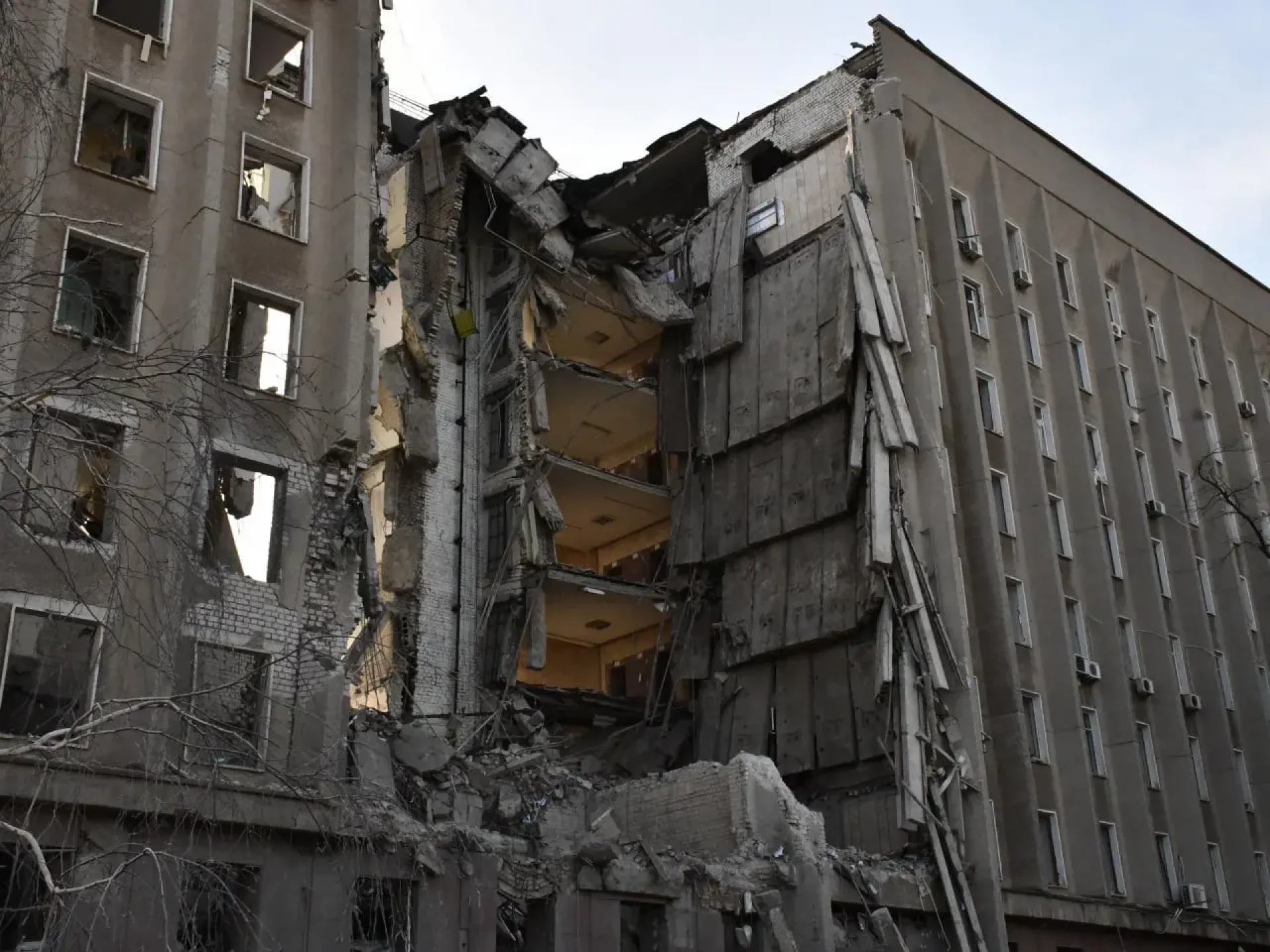 Росія випустила сім ракет по Миколаєву. Є загиблі
