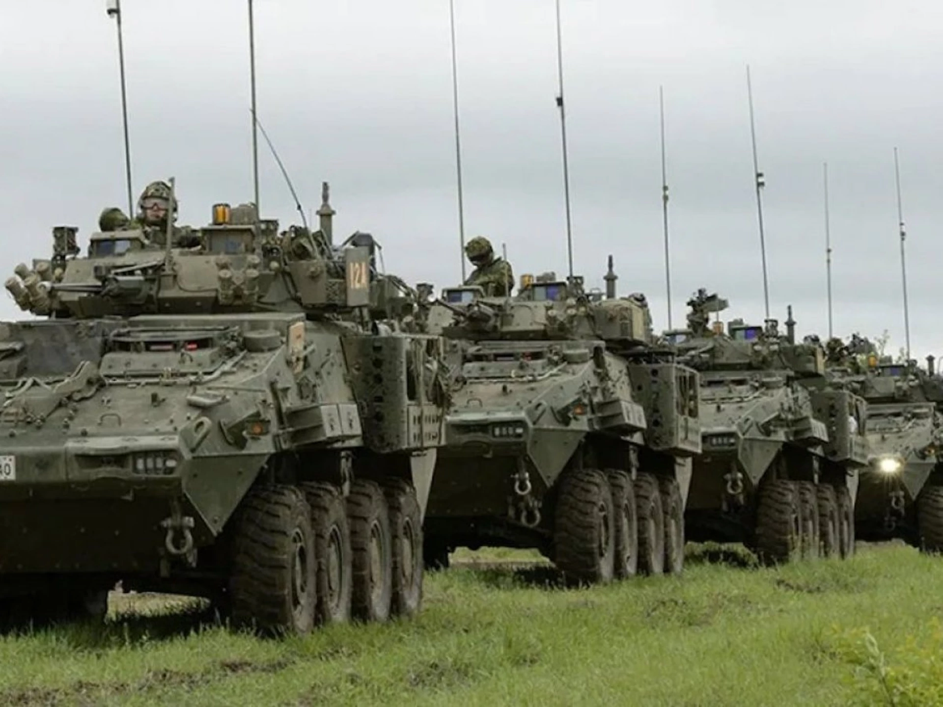 Канада передасть Україні 39 броньованих машин General Dynamics