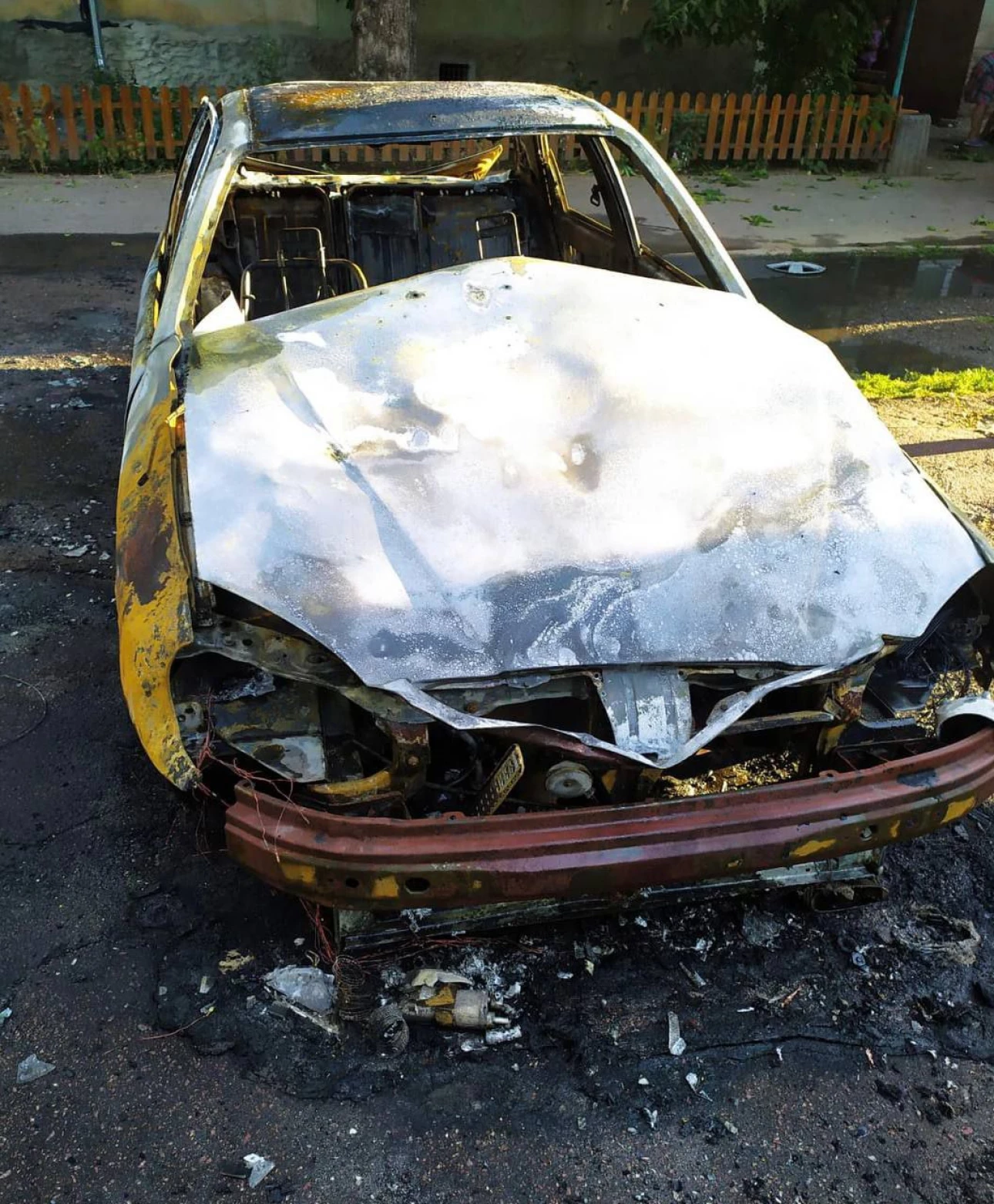 У Кривому Розі окупанти обстріляли з "Градів" житлові квартали: загинула жінка. Фото