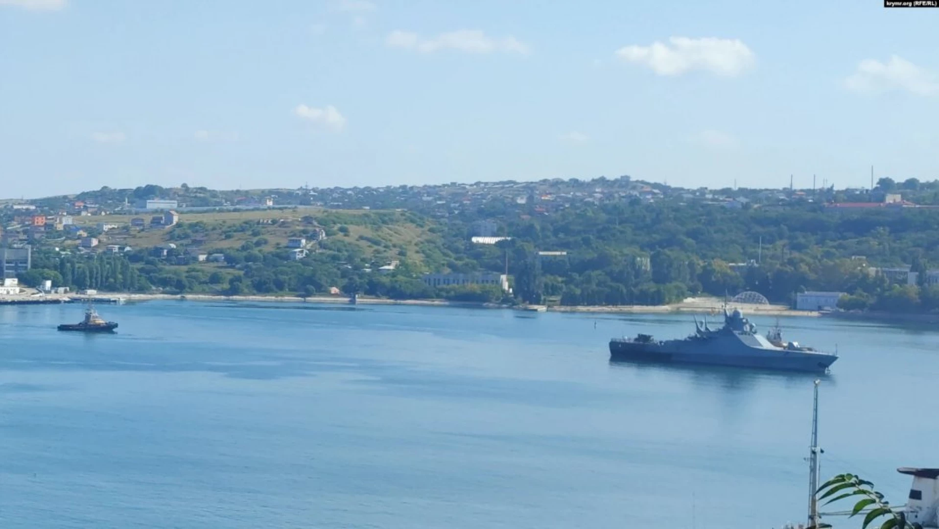 Поблизу Криму на російському кораблі сталося задимлення