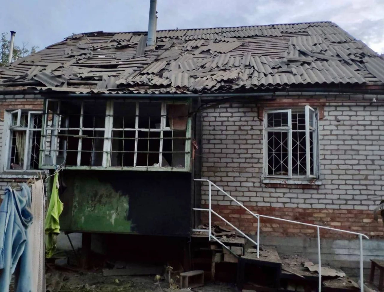 Ворог цілу ніч обстрілював Дніпропетровщину з різної зброї. Фото