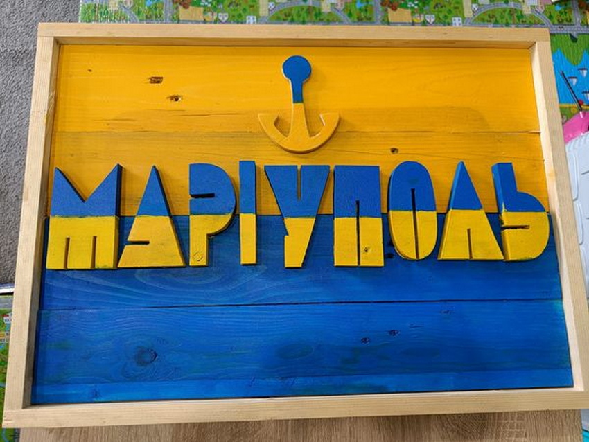 У Вінниці діти з Маріуполя створили патріотичну спільну композицію 