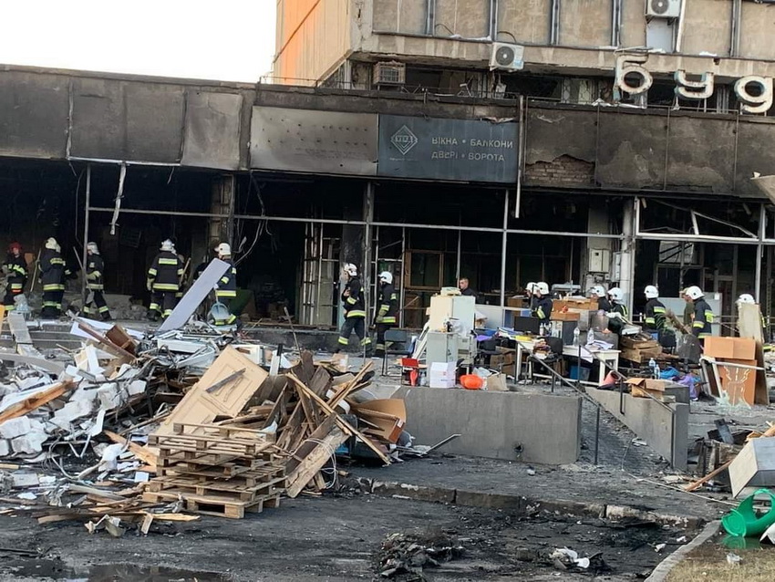 В мережі опублікували відео моменту ракетного удару у Вінниці  - фото 2