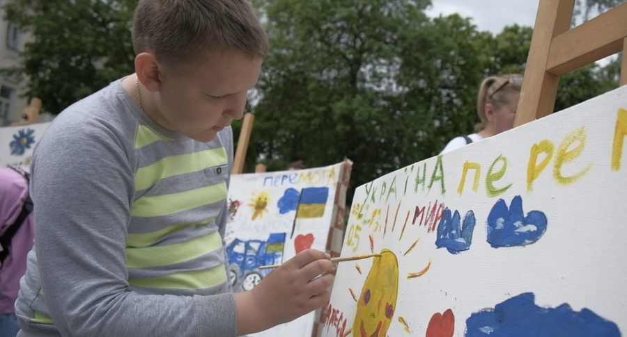 У центрі Вінниці німецький художник влаштував майстер-клас просто неба - фото 6