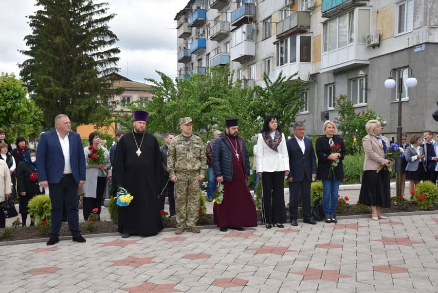  У Тростянці відкрили Стелу пам’яті загиблим та померлим учасникам АТО/ ООС - фото 4