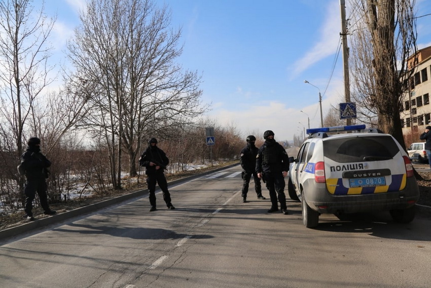 Як у Вінниці затримували «небезпечних злочинців». Фото та відео - фото 2