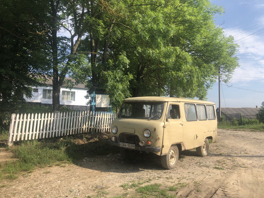 «Ні зв’язку, ні транспорту, в нас є тільки земля. Допоможіть» - селяни на Вінниччині залишились без роботи і оплати за паї  - фото 9