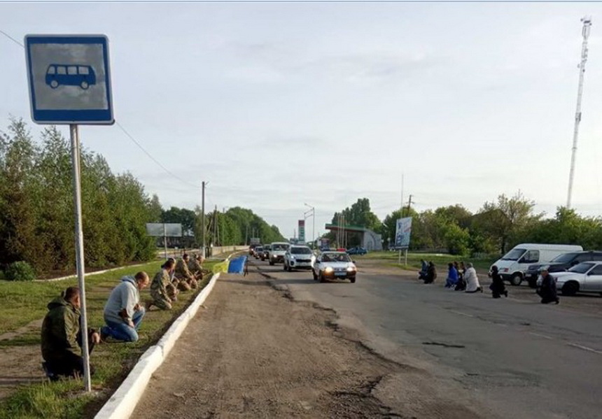 Вбили за три дні до ротації: на Тростянеччині прощаються із загиблим у зоні ООС військовим. Фото - фото 2