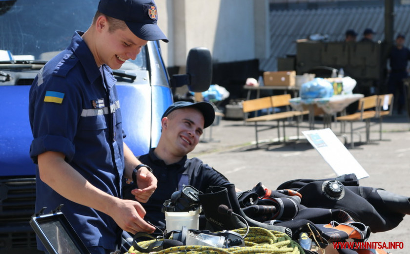 У Вінниці провели змагання рятувальників з благодійністю для порятунку підполковника ДСНС. Фото  - фото 6