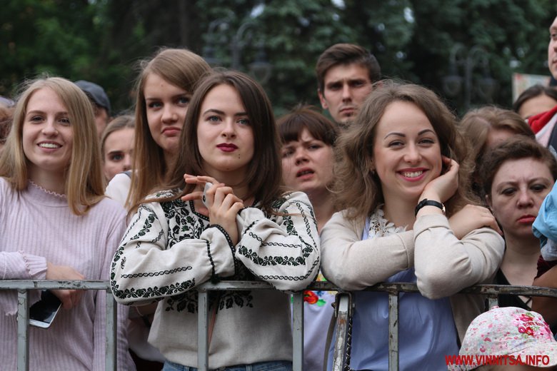 У Вінниці на День Європи з новими піснями виступила Христина Соловій. Фото і відео - фото 10