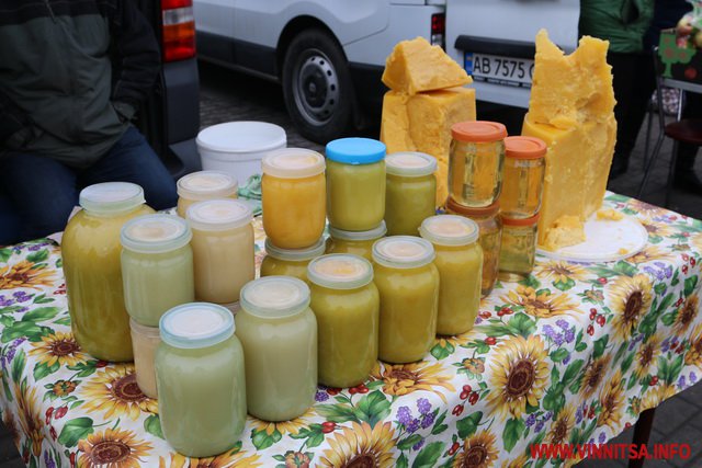 Що і за скільки можна купити на Великодньому ярмарку у Вінниці. Фоторепортаж - фото 16