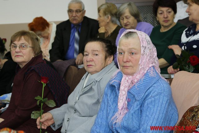 «Пироговка» святкує 100-річчя у новому корпусі. Лікарні подарували сертифікати на 1,2 мільйони гривень - фото 5