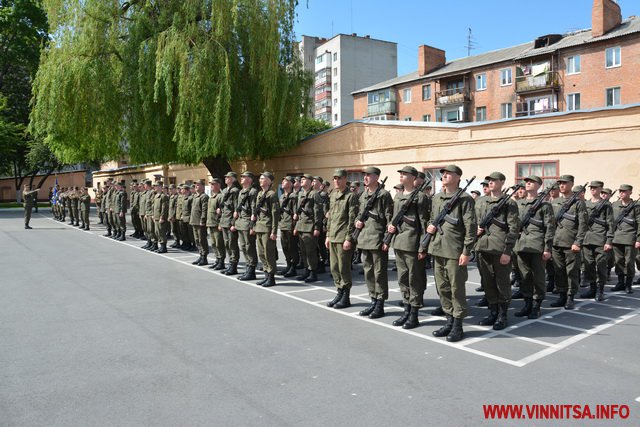 У Вінниці новобранці військової частини 3008 Національної гвардії склали присягу - фото 14