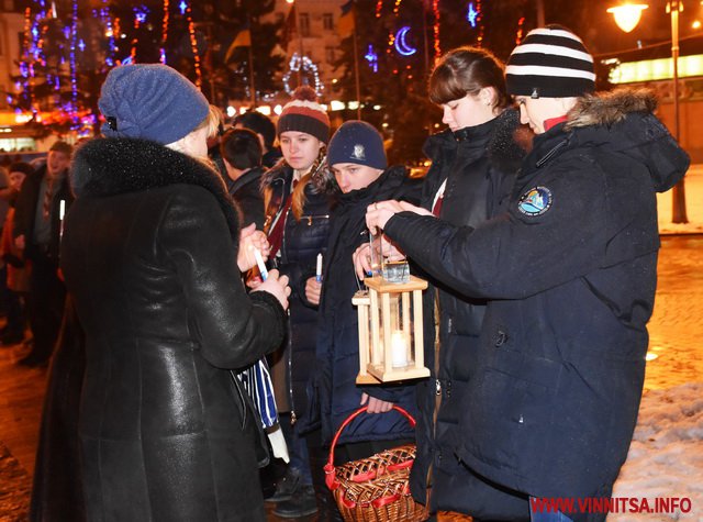 До Вінниці привезли Вифлеємський вогонь Миру - фото 11