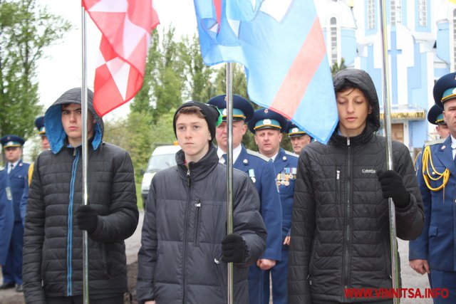 Центром Вінниці пройшла хода в пам'ять жертв Чорнобильської трагедії. Фоторепортаж - фото 9