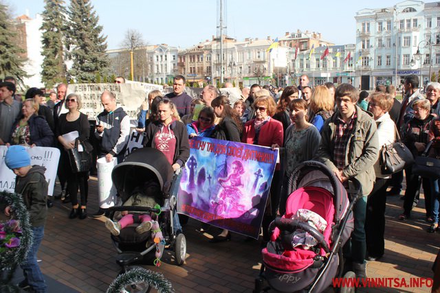 Пікет перед міськрадою завершився. Чи домовились мерія і протестувальники? - фото 8