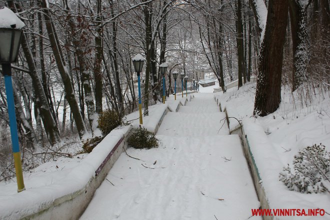 У Вінниці таємний бункер на схилах Південного Бугу перетворили на храм. Фотофакт - фото 11