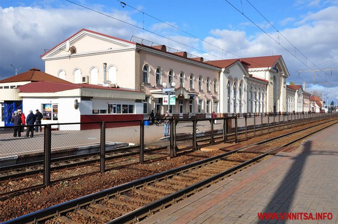 За півтора століття Вінниця змінила 4 залізничних вокзали. Фотофакт - фото 12