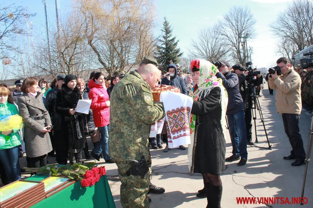 З «гарячого» Сходу по ротації повернулися 170 вінницьких міліціонерів - фото 3