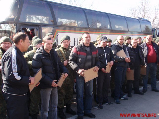 З «гарячого» Сходу по ротації повернулися 170 вінницьких міліціонерів - фото 11