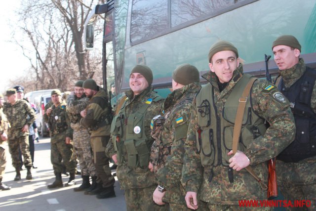 З «гарячого» Сходу по ротації повернулися 170 вінницьких міліціонерів - фото 27