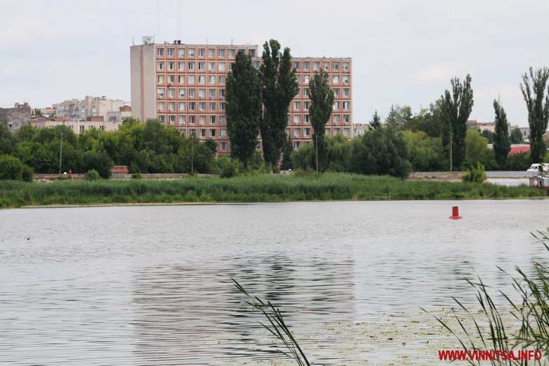 Вінницькі «Кумбари»: гори сміття, зруйновані сходи і пейзажі з кам’яних схилів. Фоторепортаж - фото 76