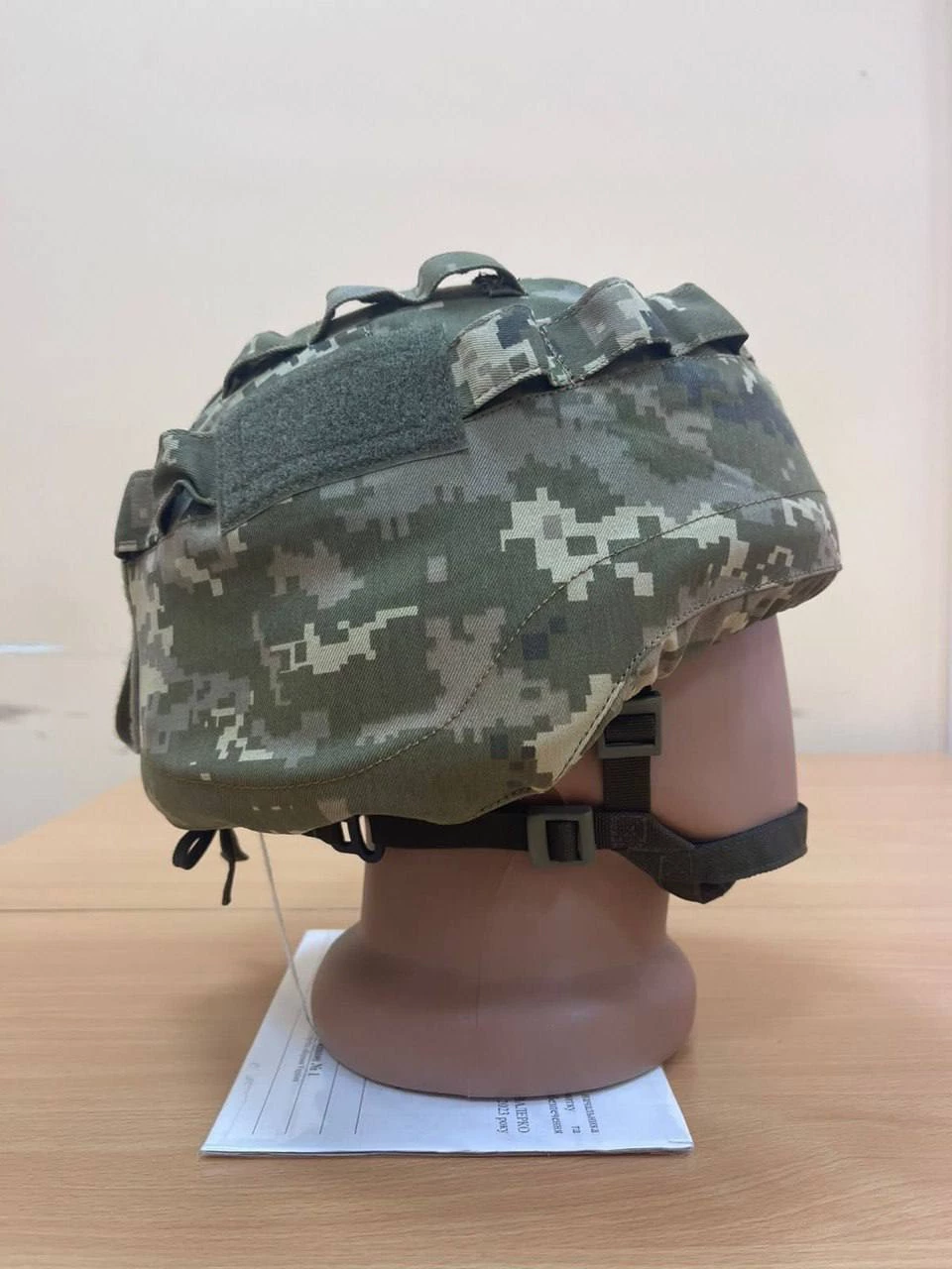 На забезпечення ЗСУ поставлені п’ять зразків бойових шоломів – Міноборони