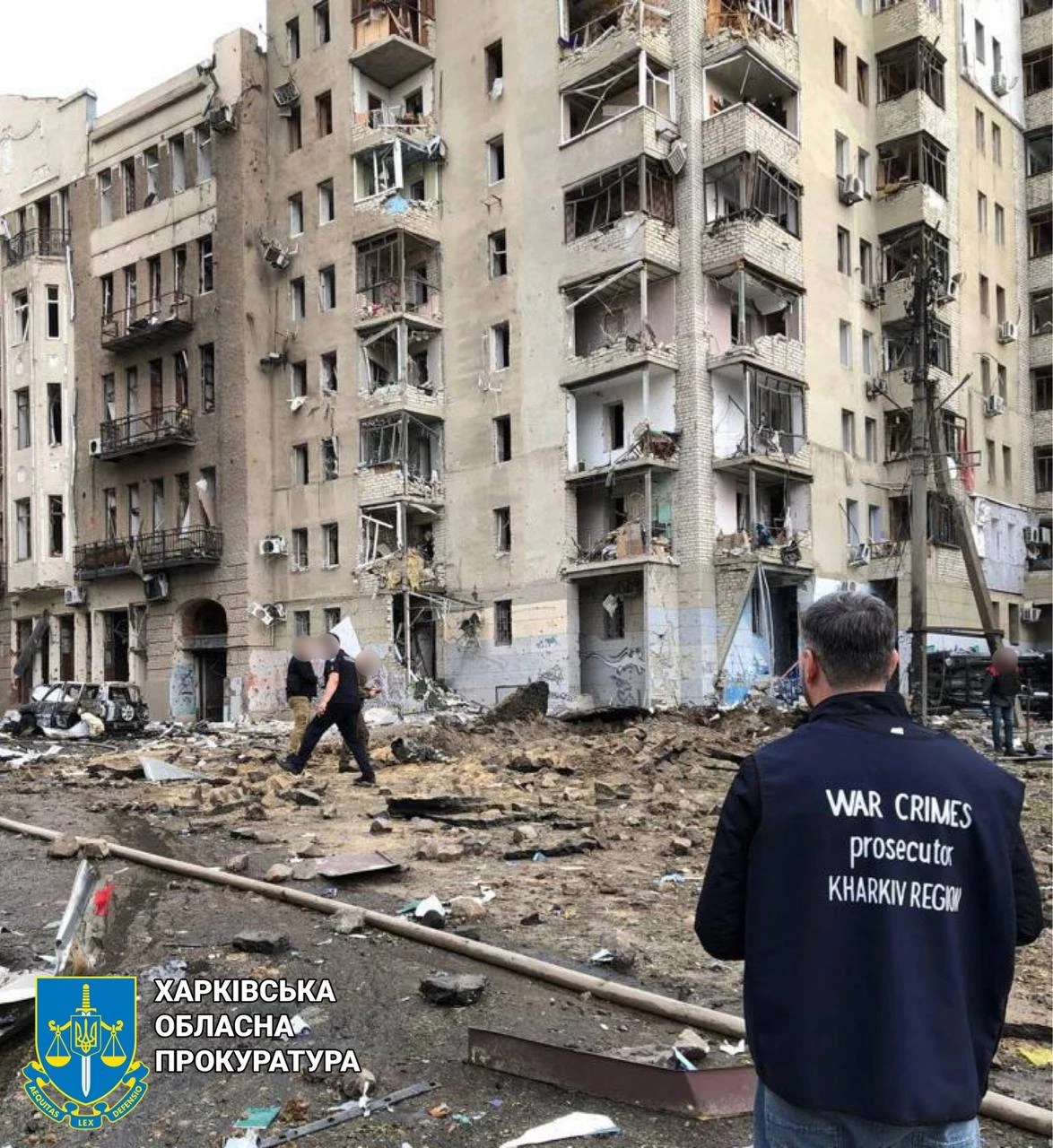 Показали фото з Харкова: загибла дитина і 16 постраждалих