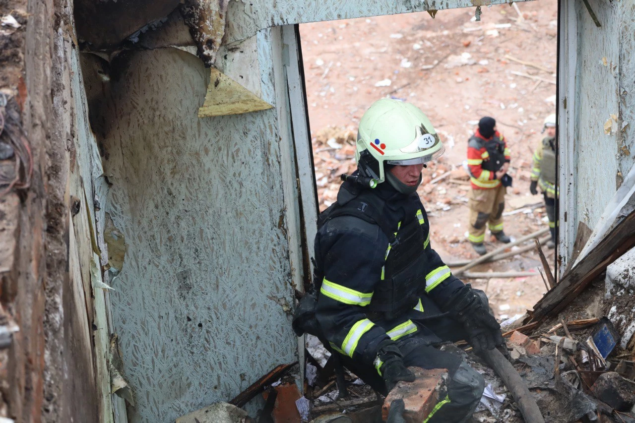 У Харкові під завалами знайшли ще одне тіло
