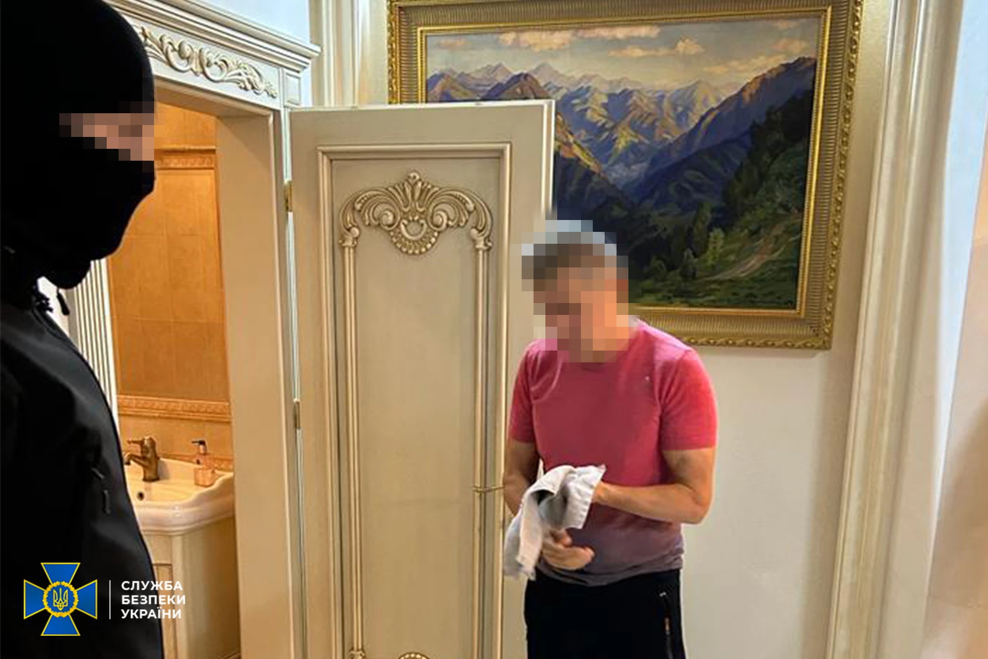 Велика корупція. СБУ та НАБУ проводять серію обшуків у керівництва міста Мукачево