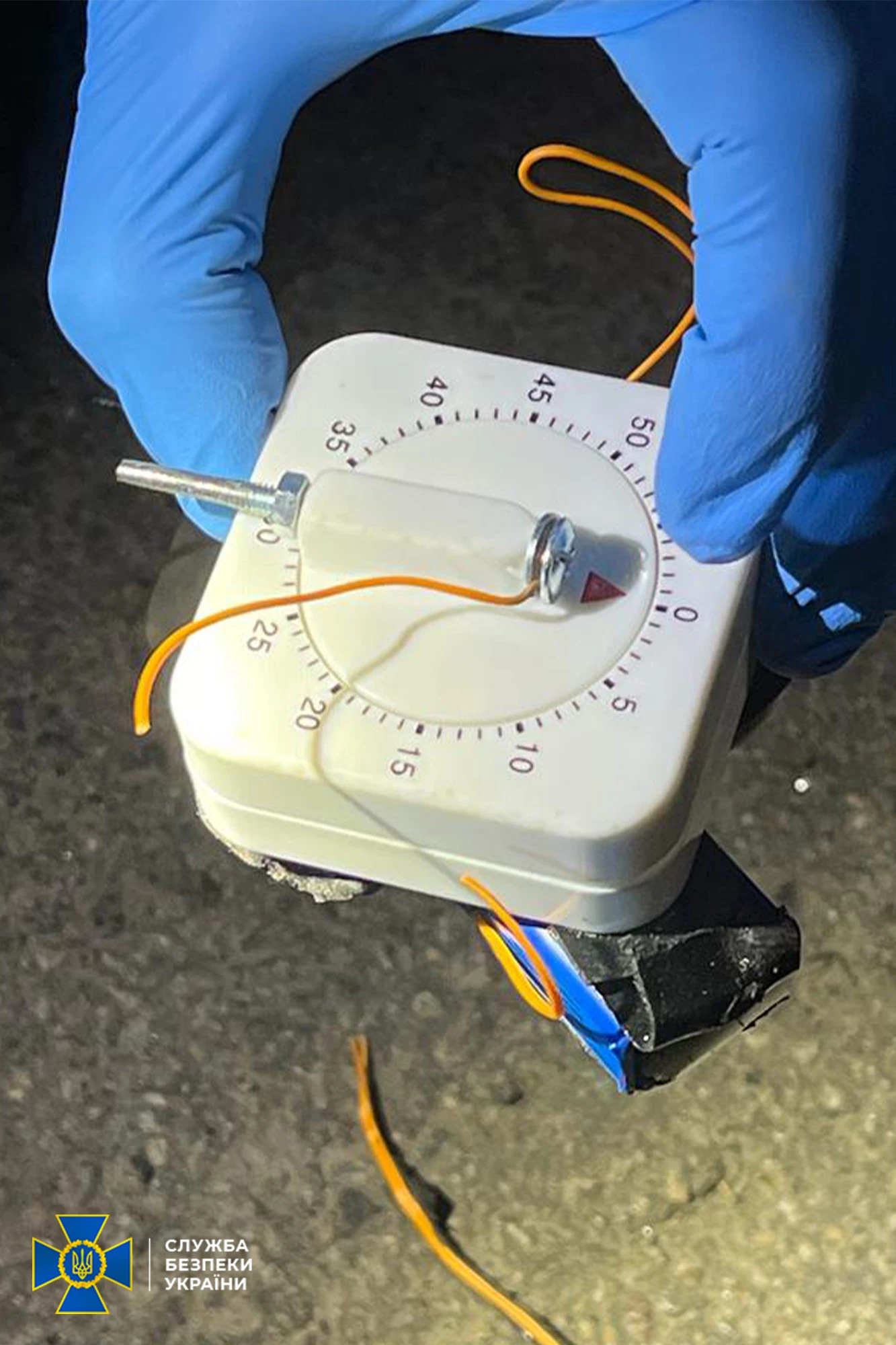 У Харкові затримали диверсанта, що підривав АЗС і залізничні колії