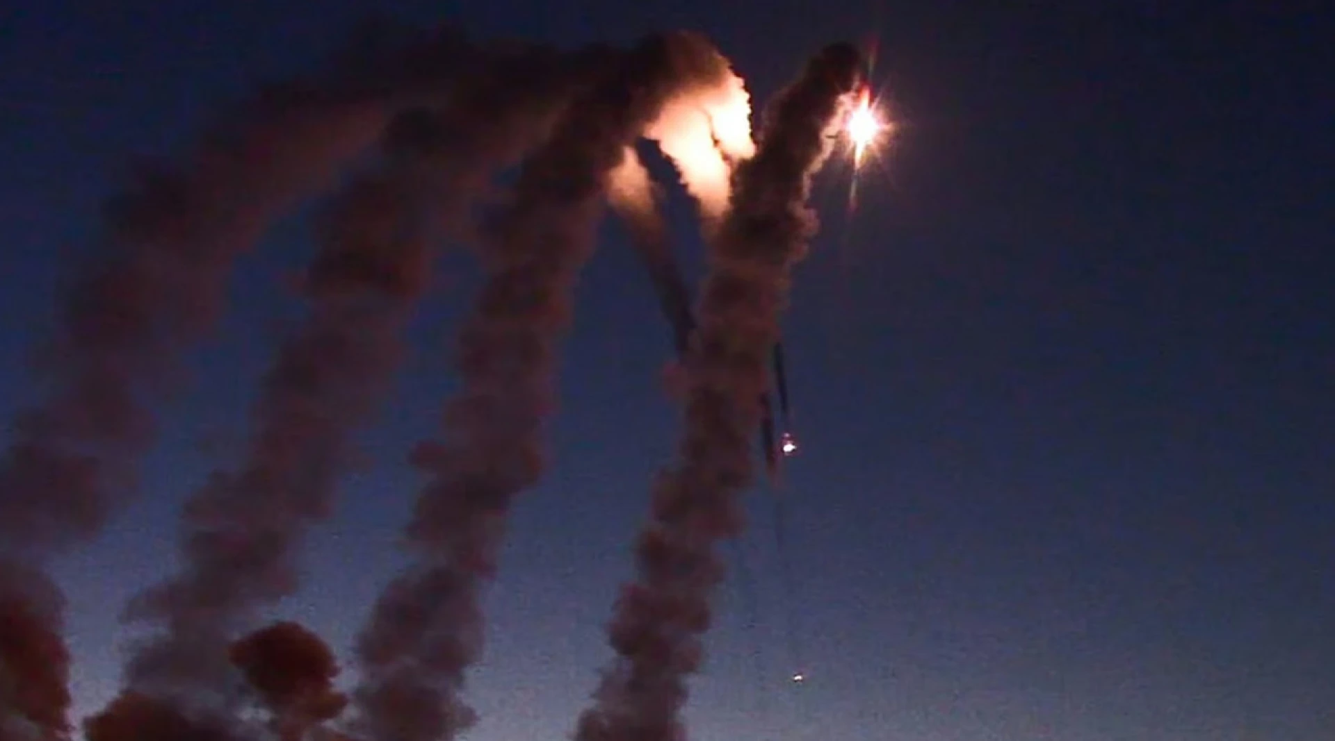 39deedb01822e19970975daa89bbffc7_w1280