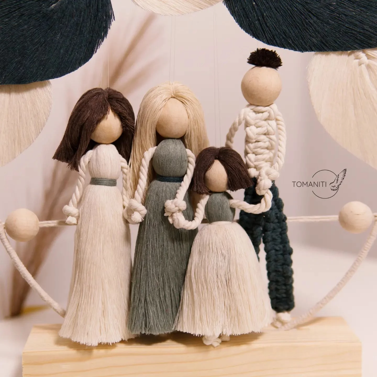 Магія вузликів: вінничанка створює реалістичні фігурки з ниток. Фото