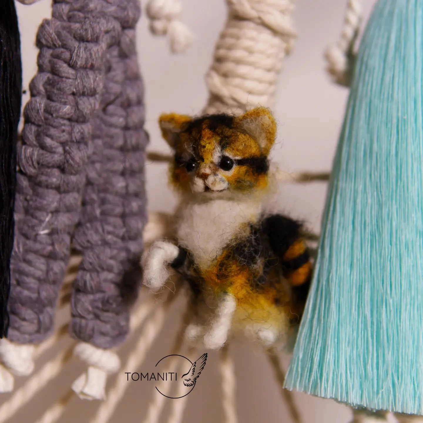 Магія вузликів: вінничанка створює реалістичні фігурки з ниток. Фото