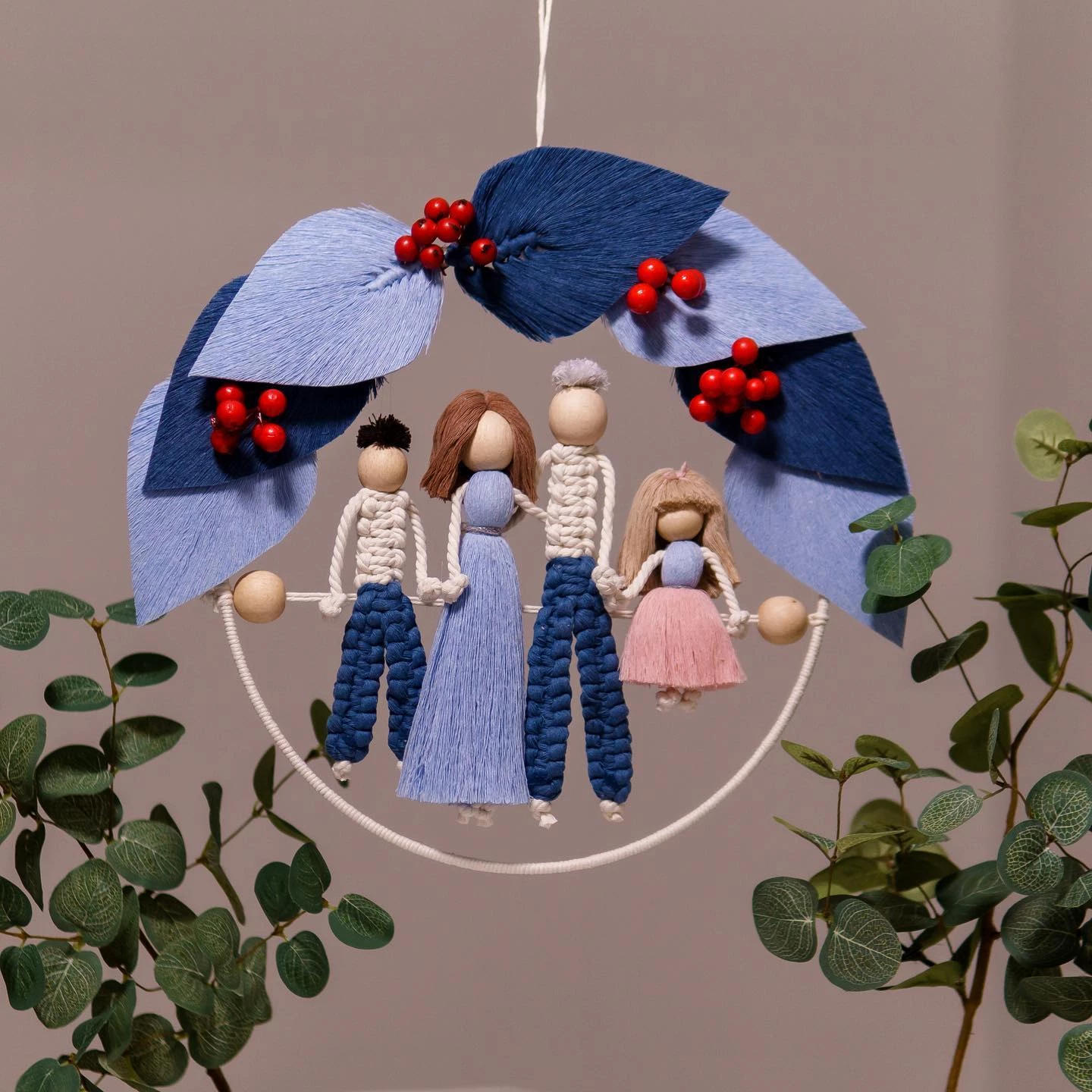 Магія вузликів: вінничанка створює реалістичні фігурки з ниток. Фото