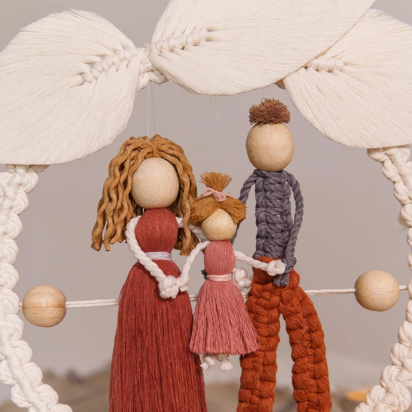 Магія вузликів: вінничанка створює реалістичні фігурки з ниток. Фото