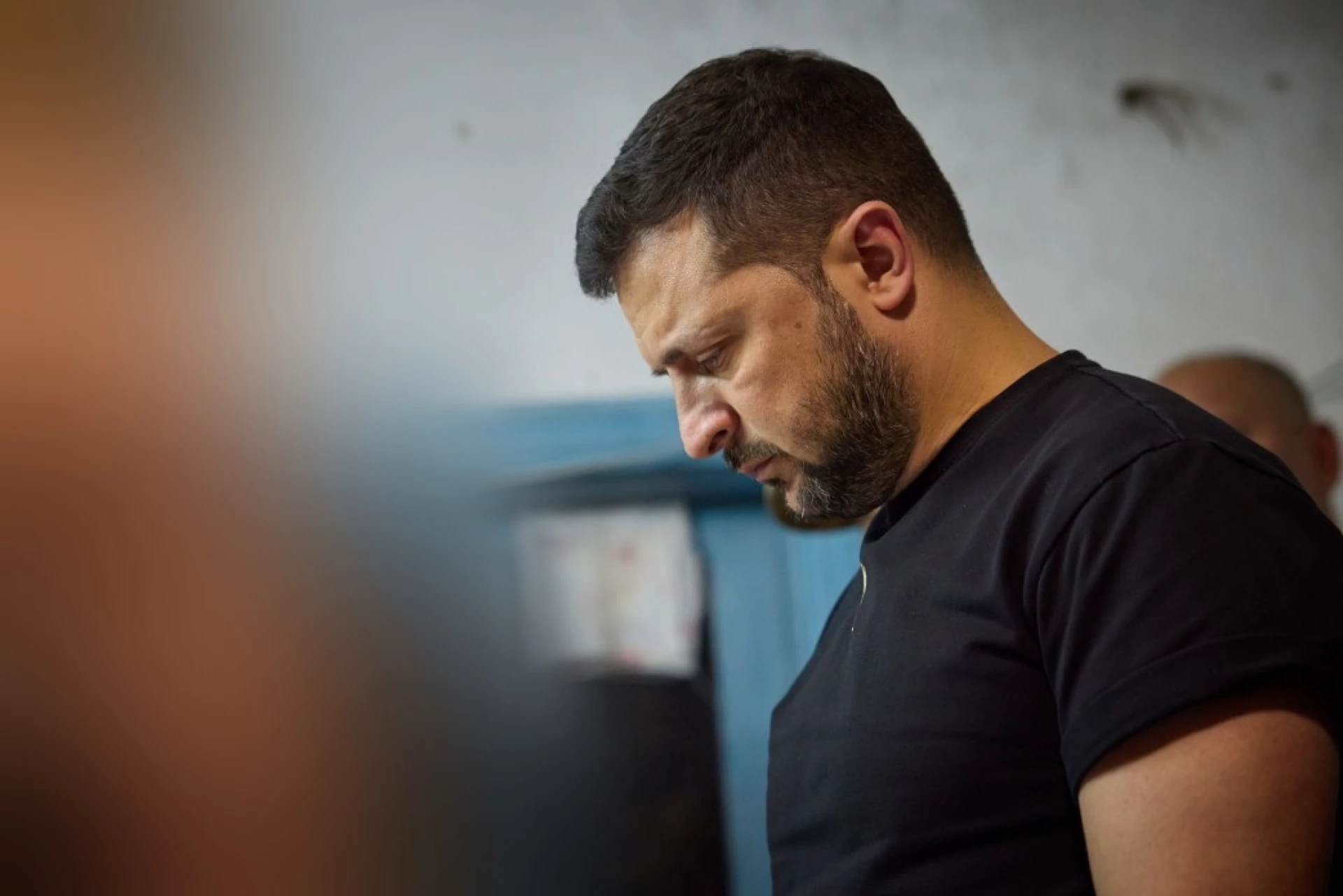 Російський прапор знищили. Зеленський прокоментував події на Сумщині та Харківщині