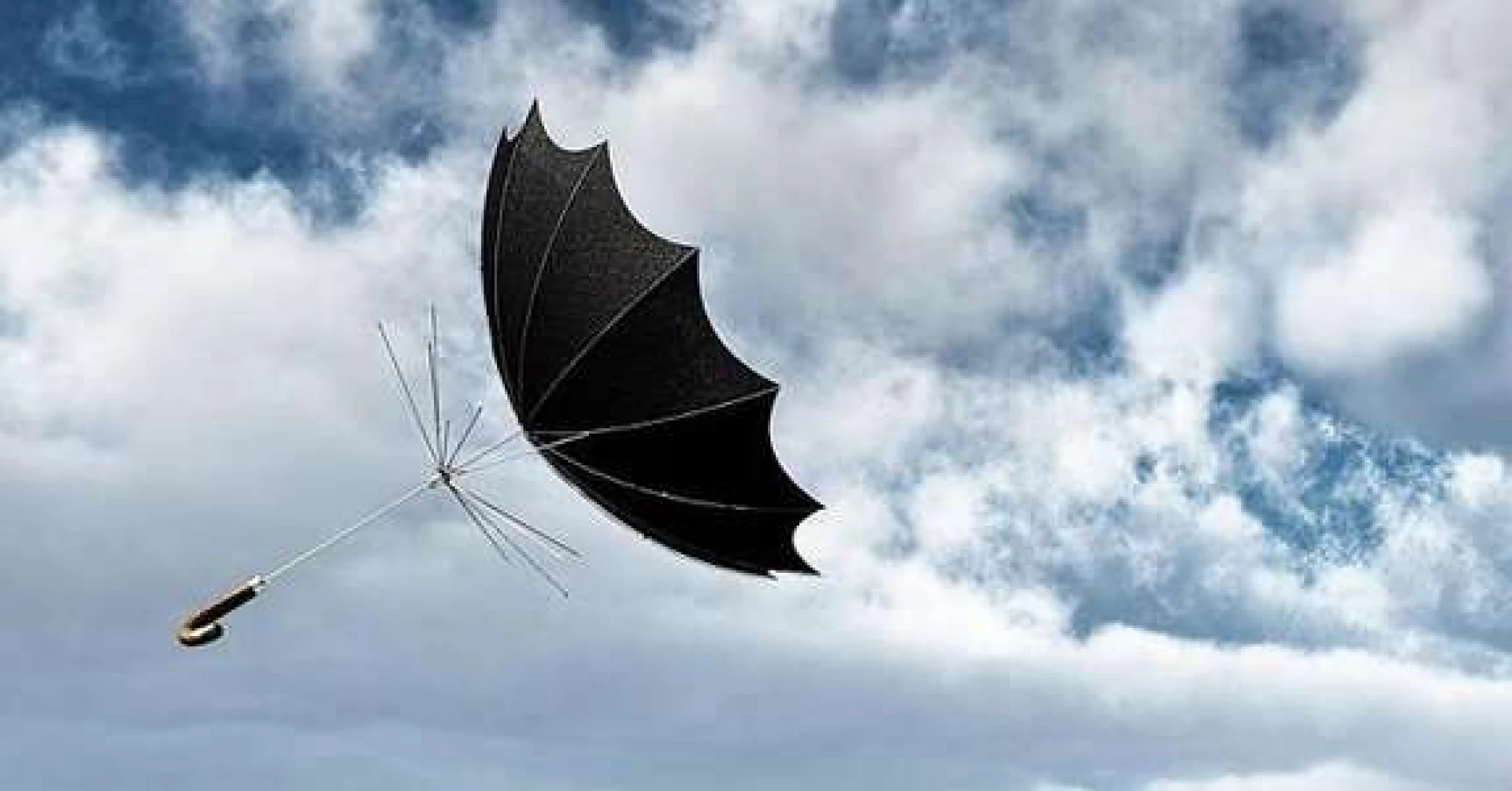 Завтра в Києві та області очікуються сильні пориви вітру