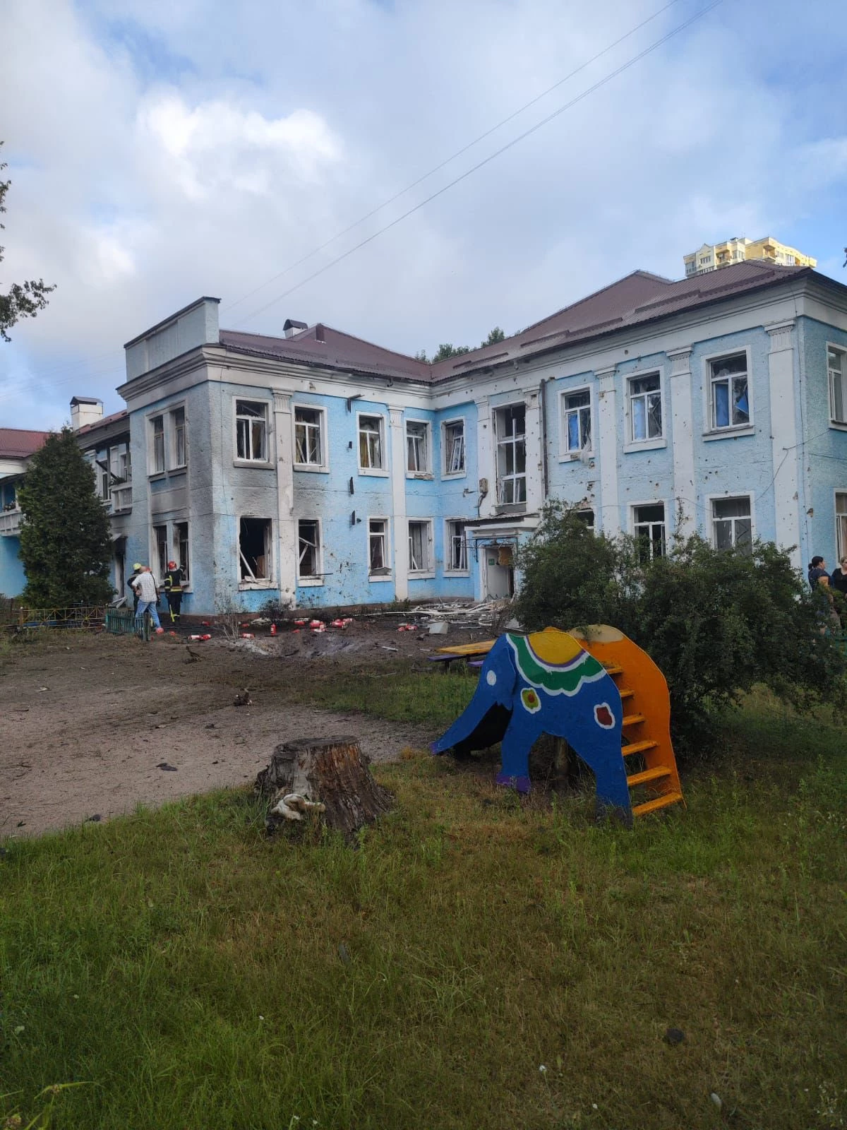 У Дарницькому районі для мешканців працюють Штаби допомоги