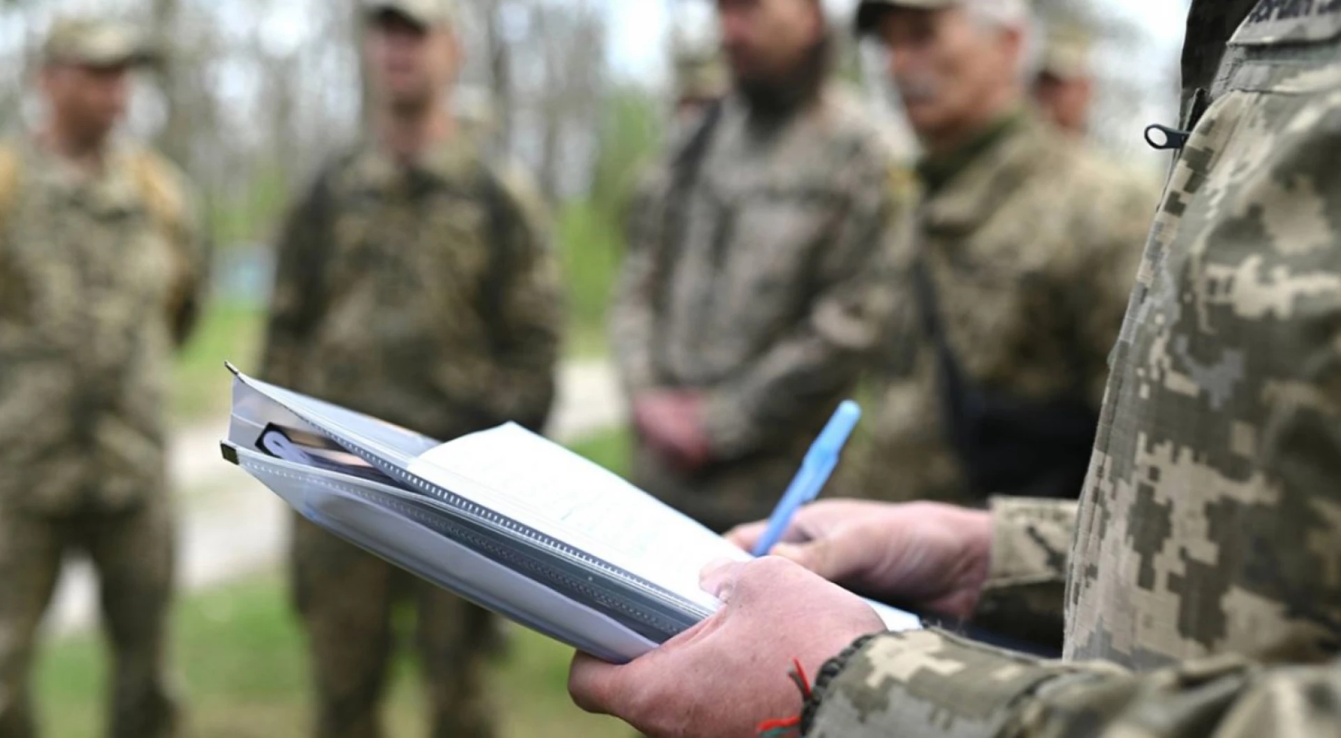 Працівник ТЦК побив чоловіка у Кривому Розі
