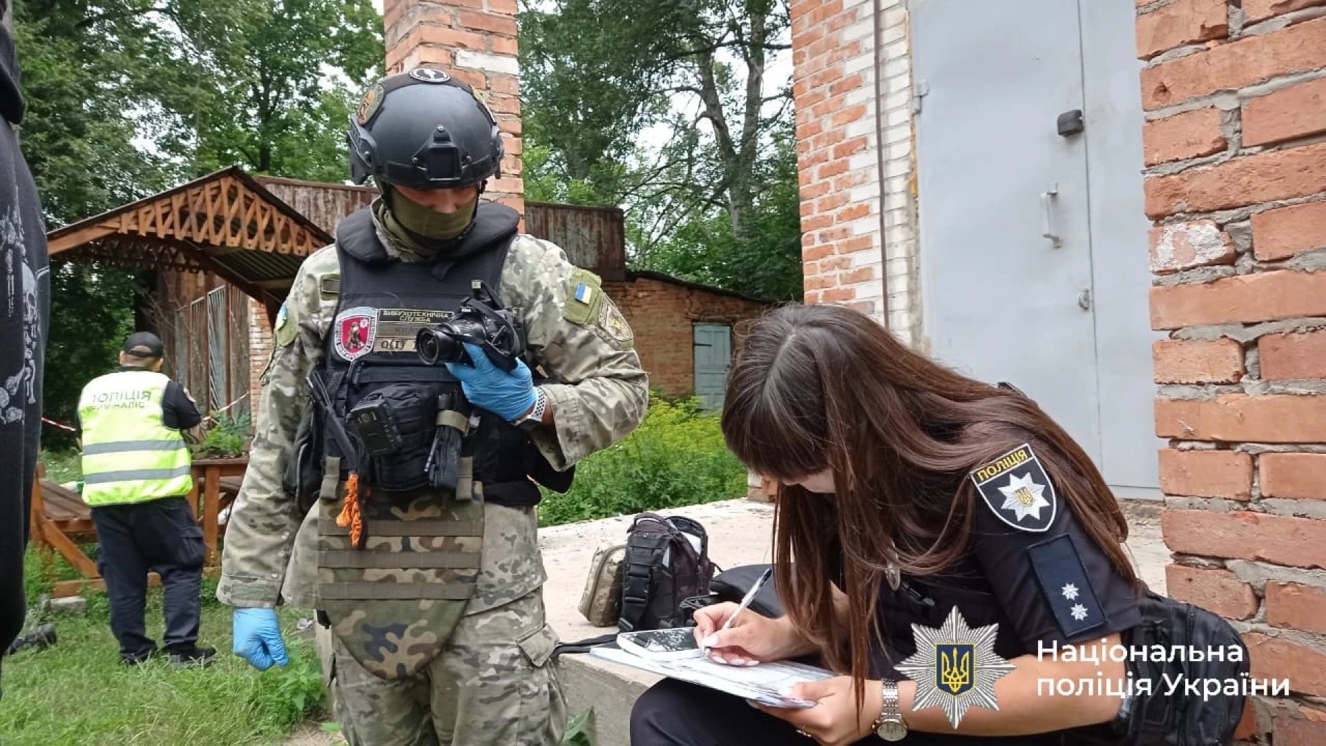 Чоловік, причетний до вбивства та катування людей на Черкащині, застрелився під час перемовин з копами