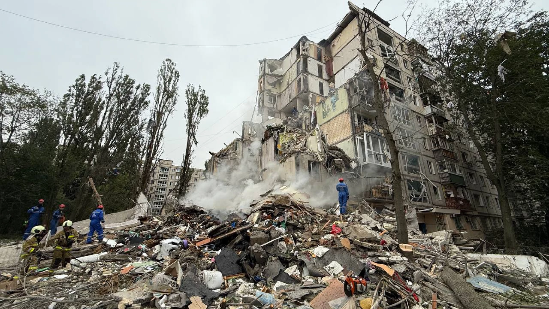 Вибухи у Києві: Росія атакувала столицю ракетами та дронами