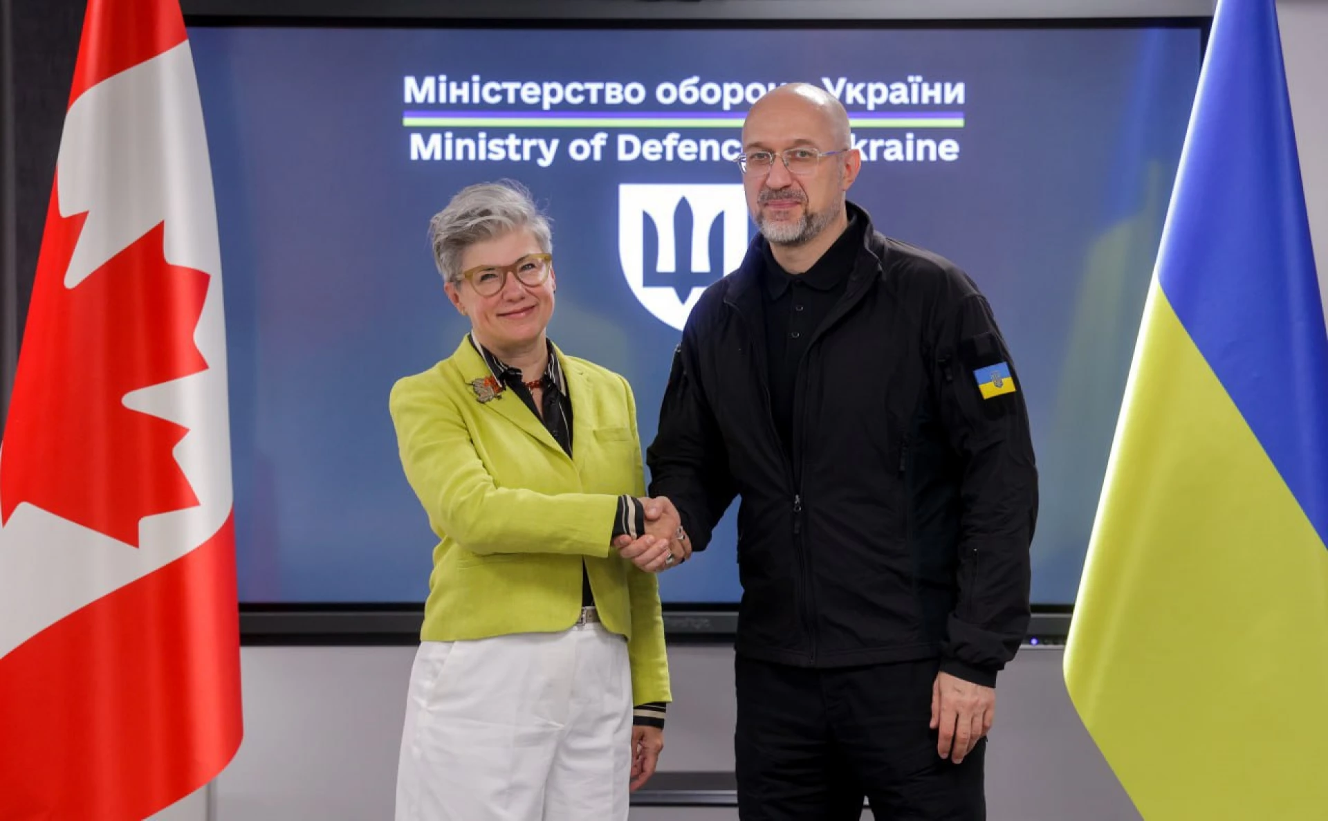 Шмигаль: Канада розглядає можливість підтримки виробництва українських далекобійних дронів