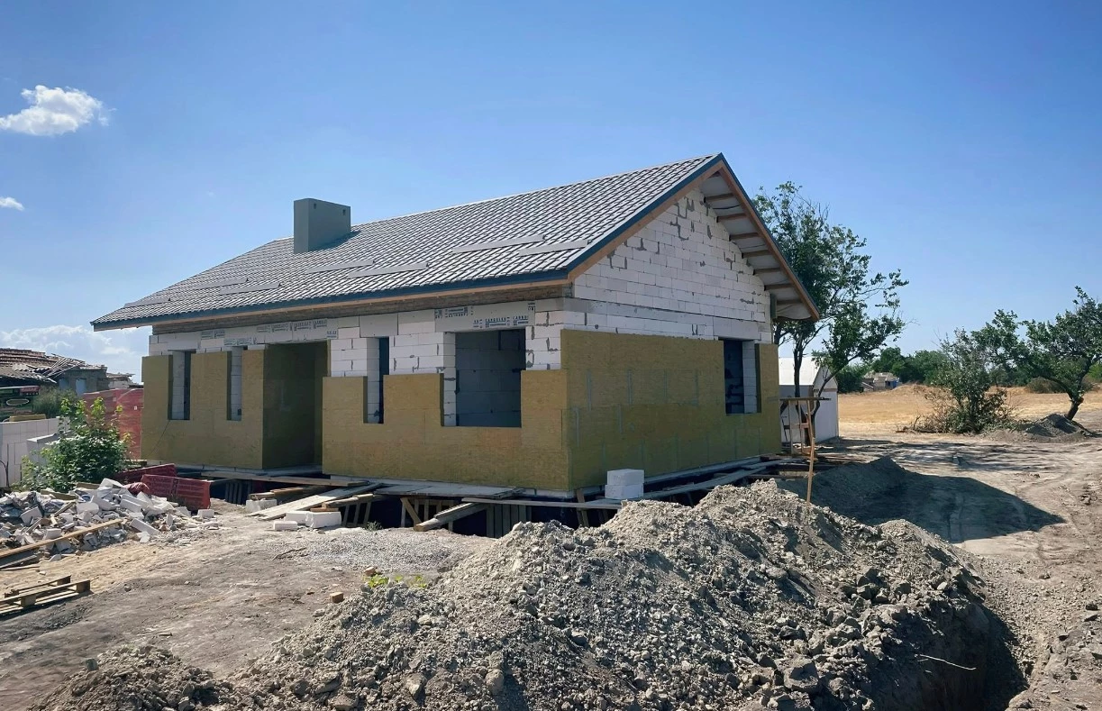 Відбудовують село Посад-Покровське на Херсонщині, зруйноване росіянами
