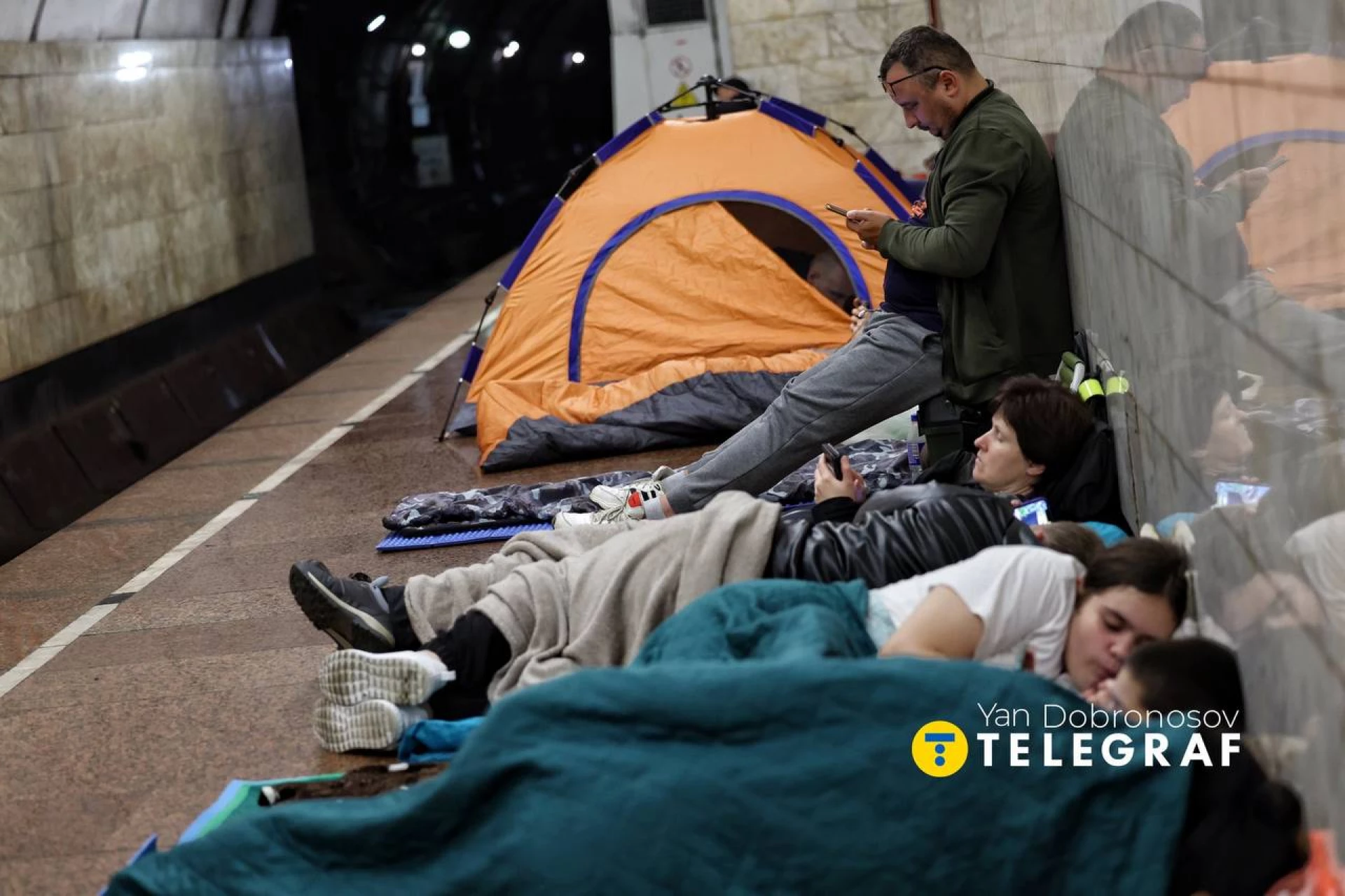 Понад 24 тисячі киян цієї ночі ховалися від обстрілів у метро