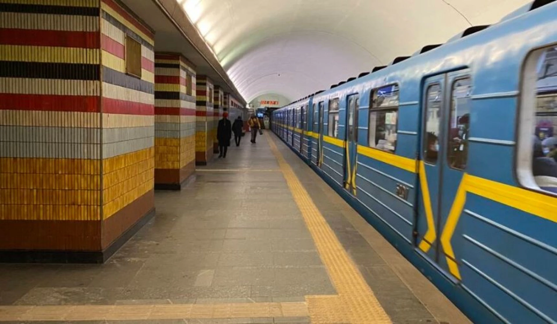 Сьогодні в День пам'ять загиблих захисників зупинять рух поїздів у метро